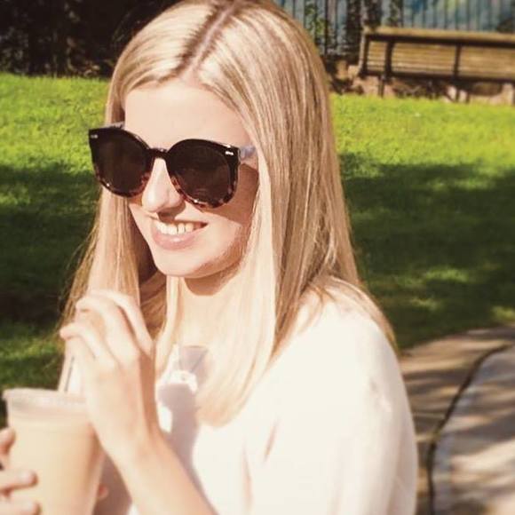 Meet your Posher, Haley - Picture 1 of 1